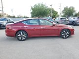 Used 2021 Nissan Altima 2.5 SV w/ SV Premium Package image 4