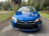 Used 2017 Toyota Camry SE image 2