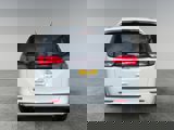 Used 2023 Chrysler Voyager LX image 4