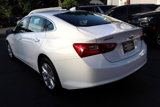 Used 2024 Chevrolet Malibu LT image 3