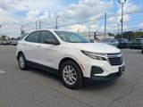 Used 2023 Chevrolet Equinox LS image 3