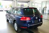 Used 2012 Volkswagen Touareg VR6 image 4