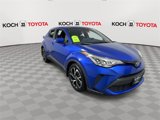Used 2020 Toyota C-HR XLE image 2