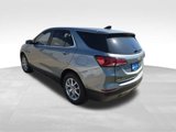 Used 2023 Chevrolet Equinox LT image 3