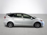 Used 2017 Toyota Prius V Two image 5