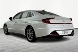 Used 2021 Hyundai Sonata SEL w/ Preferred Accessory Package image 4