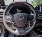 Used 2025 Lexus UX 300h FWD image 5