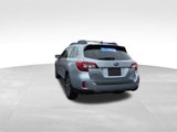 Used 2017 Subaru Outback 2.5i Limited image 3