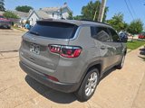 Used 2023 Jeep Compass Latitude image 5