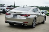 Used 2019 Lexus ES 350 image 6