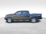 Used 2010 Toyota Tacoma 4x4 Double Cab w/ TRD Off-Road Pkg image 2
