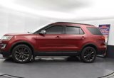 Used 2017 Ford Explorer XLT w/ Equipment Group 202A image 5