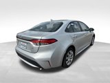 Used 2022 Toyota Corolla LE image 6