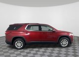 Used 2019 Chevrolet Traverse LT image 2
