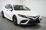Used 2022 Toyota Camry SE image 3