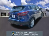 Used 2021 Nissan Rogue Sport SV image 3