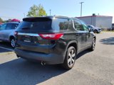 Used 2021 Chevrolet Traverse LT w/ LT Premium Package image 3