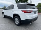 Used 2019 Chevrolet Traverse LT image 3