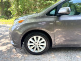 Used 2016 Toyota Sienna XLE Premium image 2