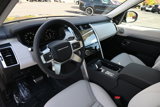New 2025 Land Rover Discovery Dynamic SE image 4
