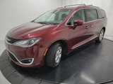 Used 2017 Chrysler Pacifica Touring-L Plus image 3