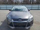 Used 2014 Ford Focus SE w/ SE Winter Package image 2