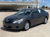 Used 2010 Toyota Camry LE image 3