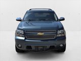 Used 2012 Chevrolet Avalanche LT w/ Texas Edition image 2