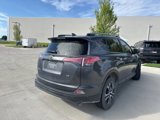 Used 2018 Toyota RAV4 LE image 3