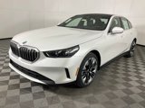 New 2025 BMW 530i xDrive w/ Premium Package image 2
