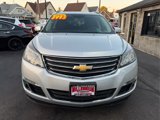 Used 2015 Chevrolet Traverse LT image 2