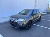 Used 2019 Ford Explorer XLT image 3
