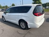 Certified 2023 Chrysler Pacifica Touring-L image 2