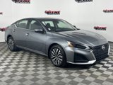 Used 2023 Nissan Altima 2.5 SV image 2