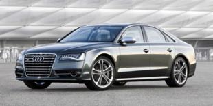 2013 Audi S8