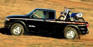 2000 Mazda B-Series 2WD Truck