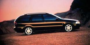 2000 Volvo V40