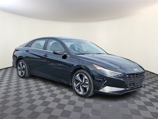 Used 2022 Hyundai Elantra Limited image 1