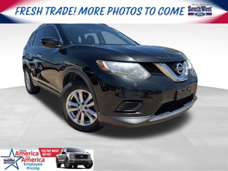 Used 2016 Nissan Rogue SV image 1
