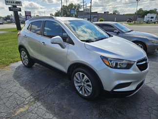 Used 2017 Buick Encore Preferred image 1