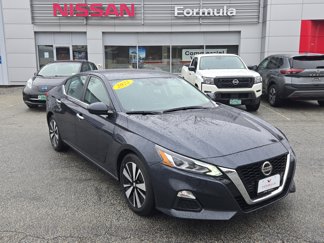 Used 2022 Nissan Altima 2.5 SV image 1