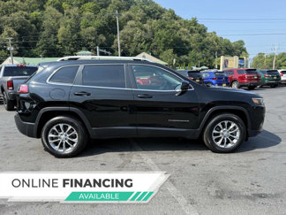 Used 2019 Jeep Cherokee Latitude Plus w/ Comfort/Convenience Group image 1