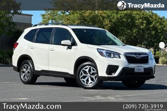 Used 2020 Subaru Forester Premium image 1