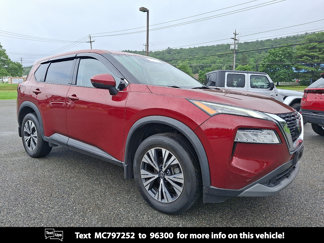 Used 2021 Nissan Rogue SV image 1