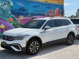 Used 2023 Volkswagen Tiguan S image 1