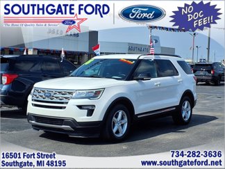 Used 2018 Ford Explorer XLT w/ Equipment Group 202A image 1