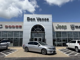 Used 2015 Honda Accord Sport image 1