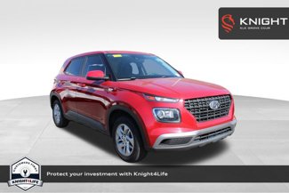 Used 2021 Hyundai Venue SE image 1