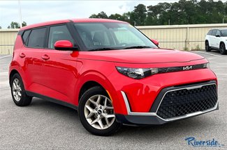 Used 2023 Kia Soul LX w/ LX Technology Package image 1