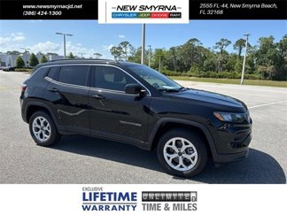 New 2025 Jeep Compass Latitude image 1